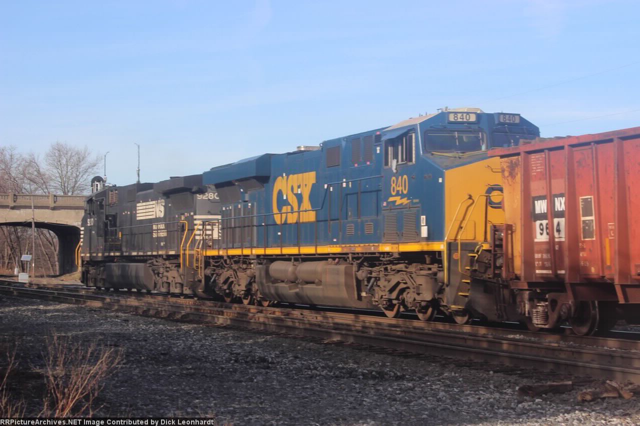 CSX 840